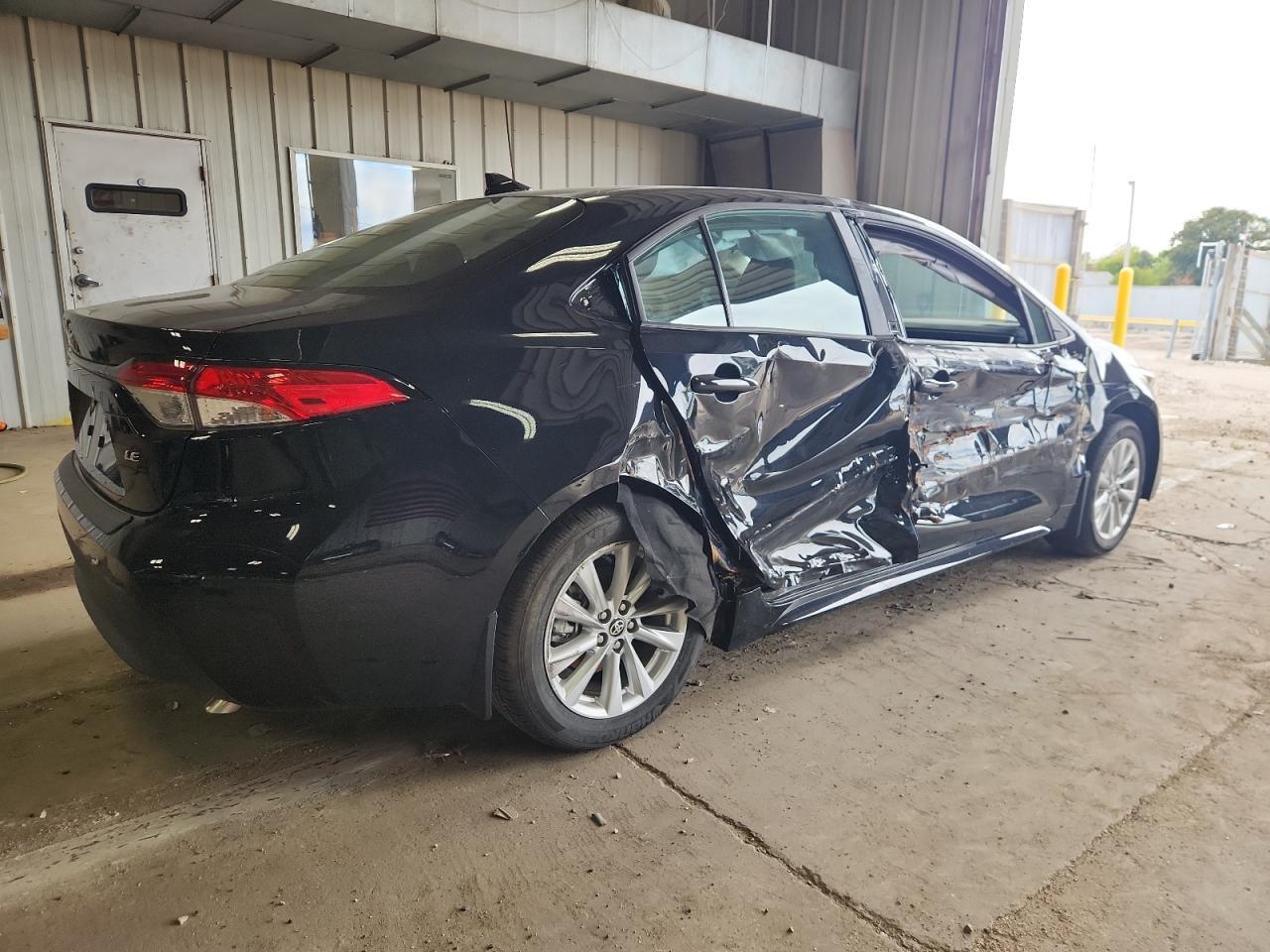 2024 Toyota Corolla, LE