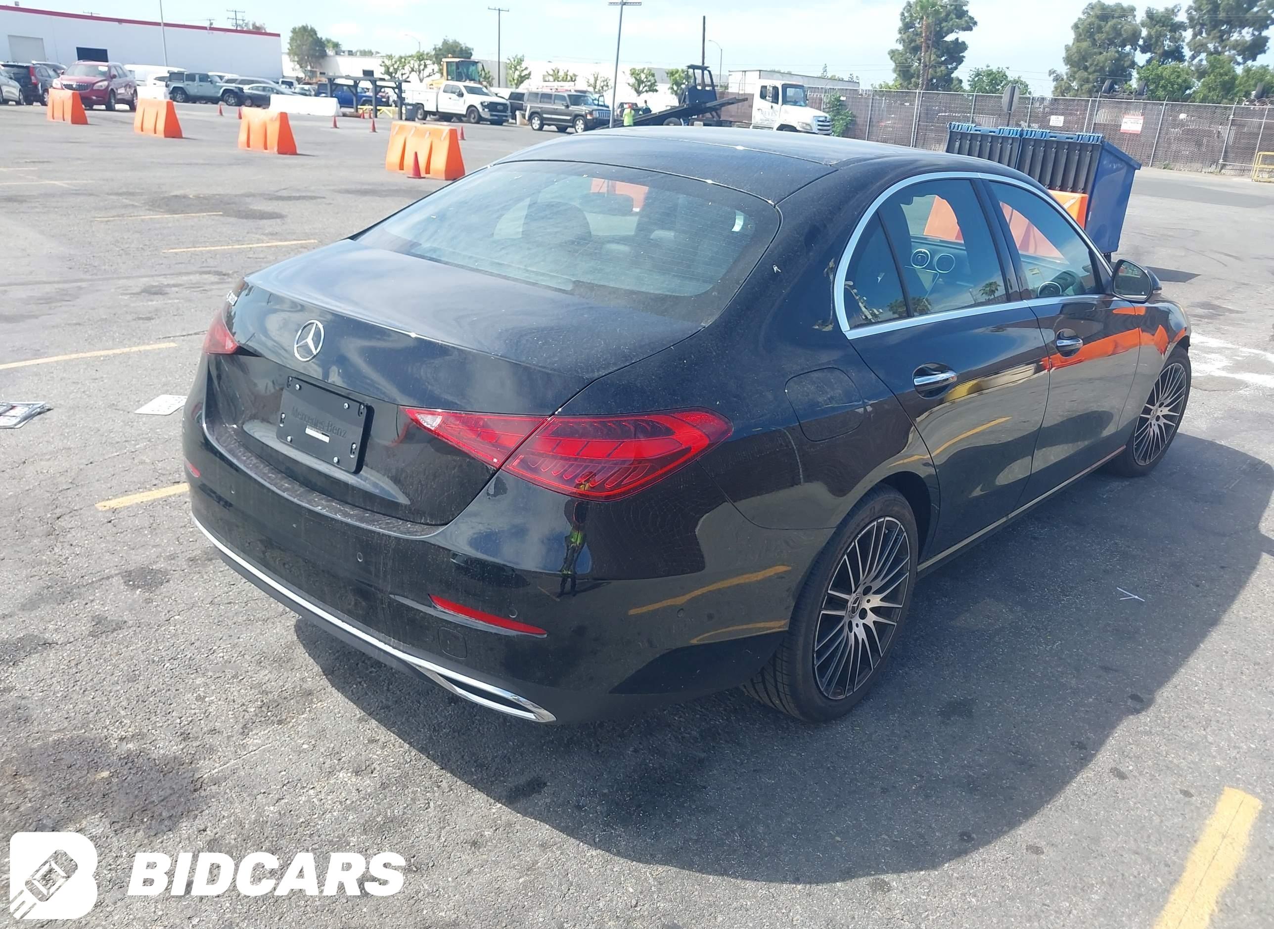 2025 Mercedes-Benz C 300