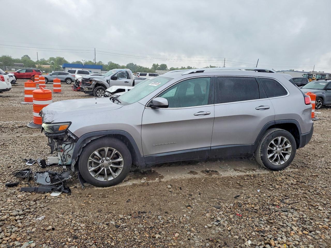 2019 Jeep Cherokee, Latitude...