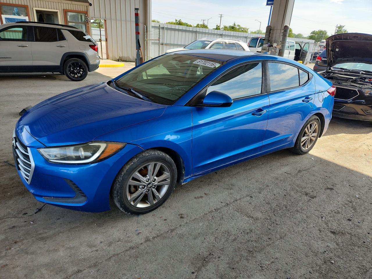 2018 Hyundai Elantra, Sel