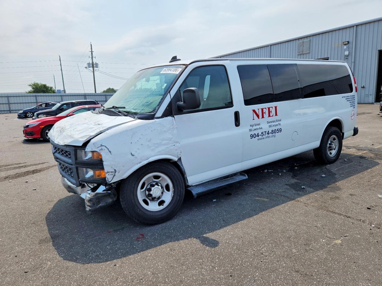 2021 Chevrolet Express, LT