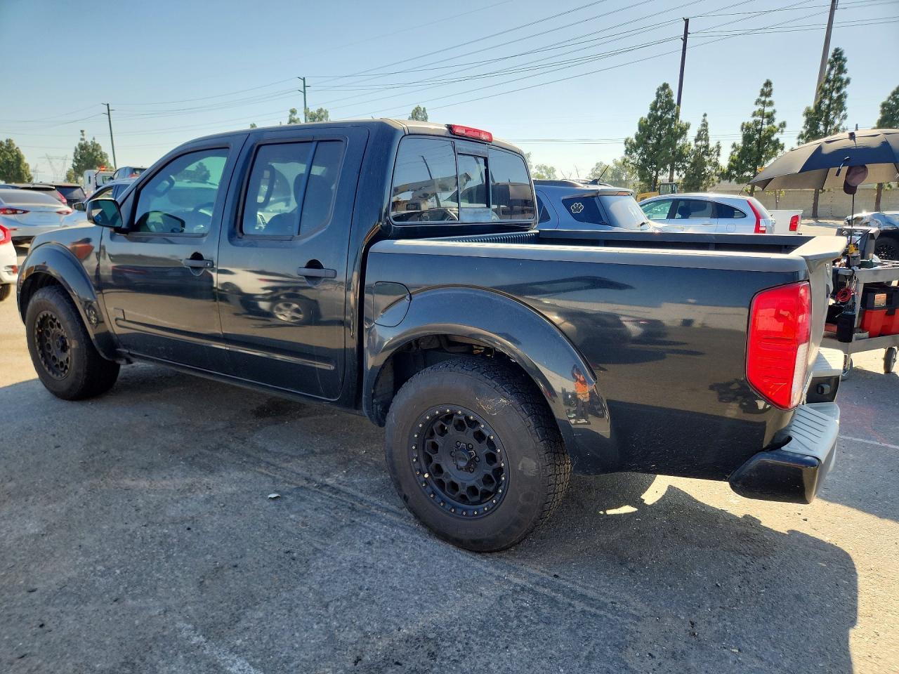 2017 Nissan Frontier, Desert...