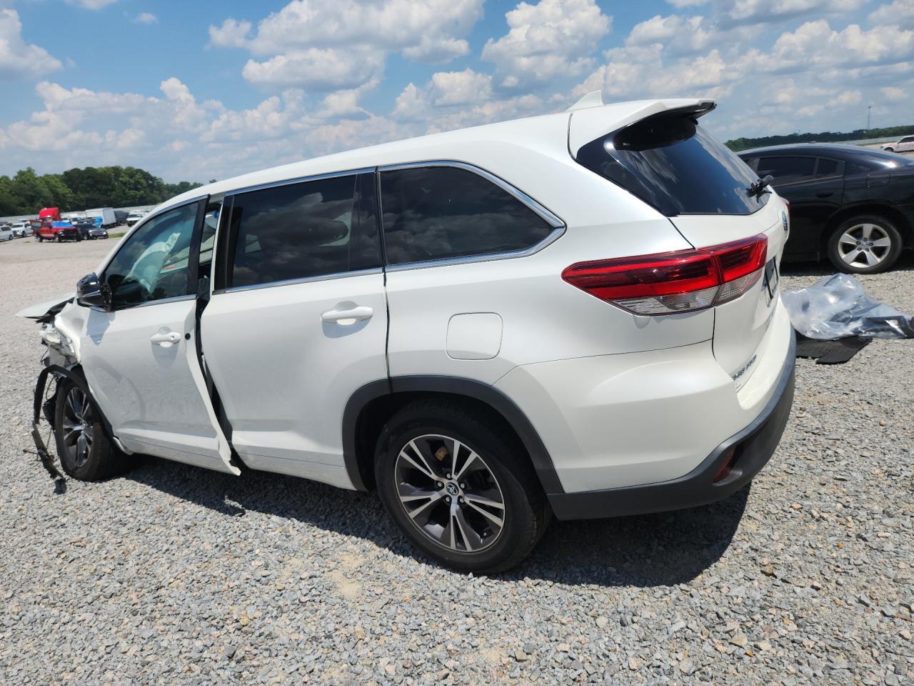 2018 Toyota Highlander, Le Plus