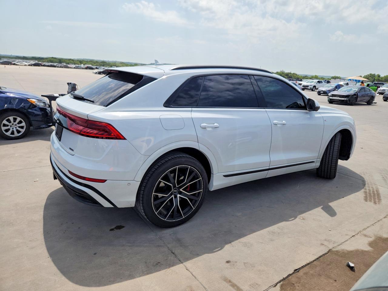 2021 Audi Q8, Premium Plus S-...