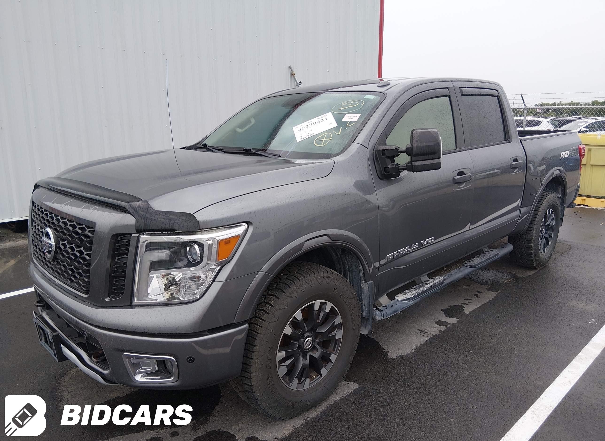 2018 Nissan Titan, Pro-4X