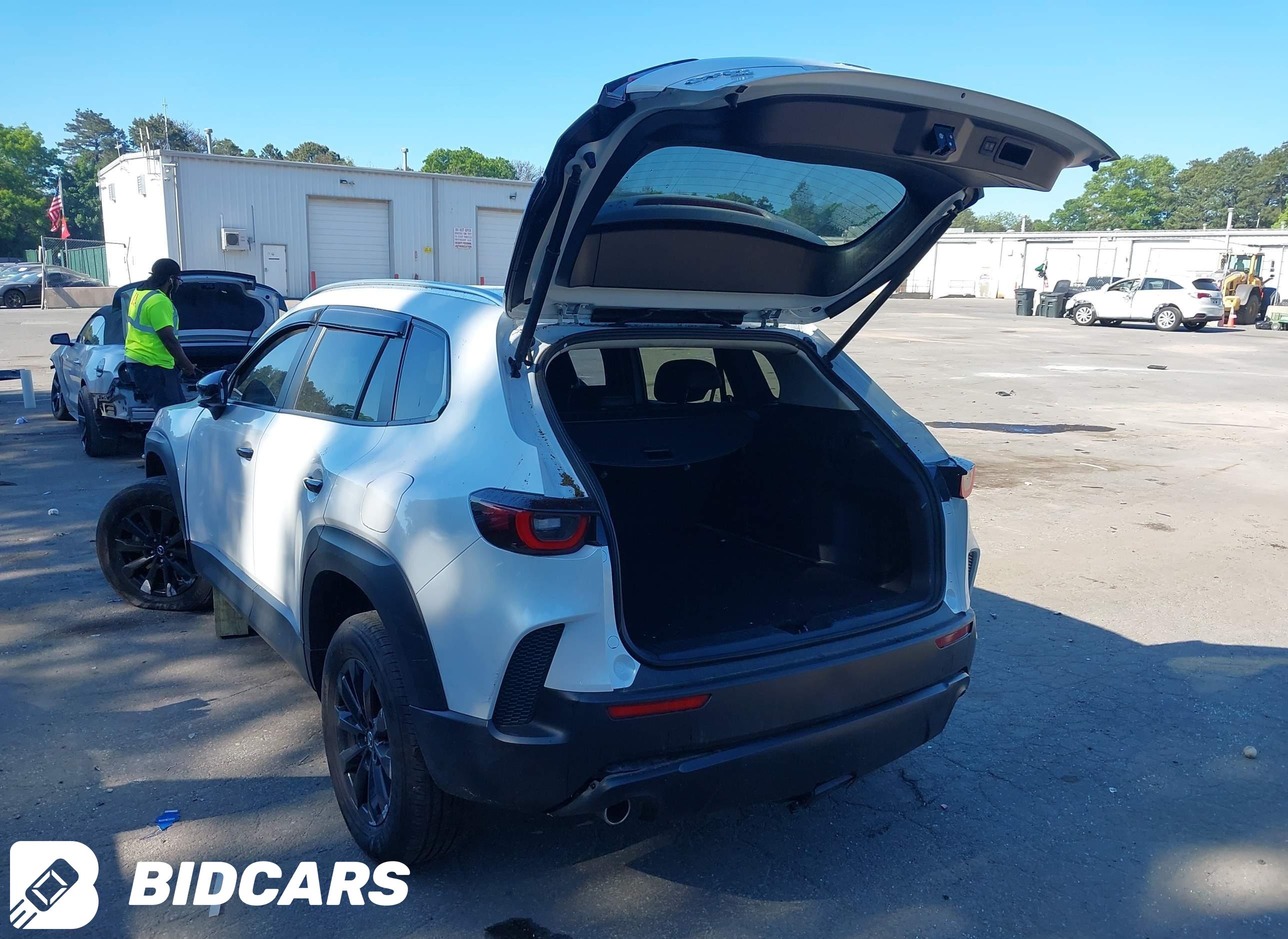 2024 Mazda CX-50, 2.5 S Prefe...