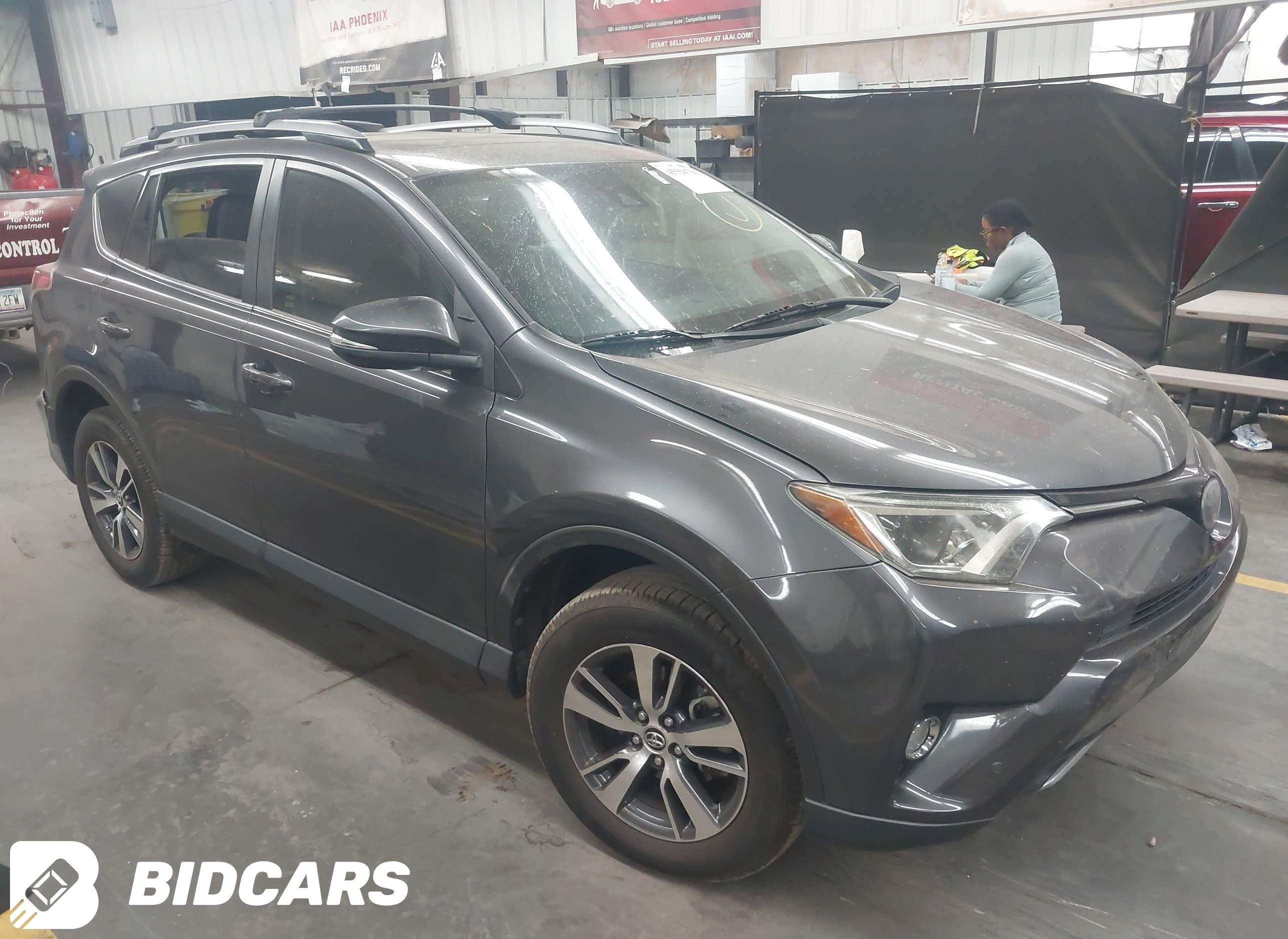 2018 Toyota RAV4, Xle