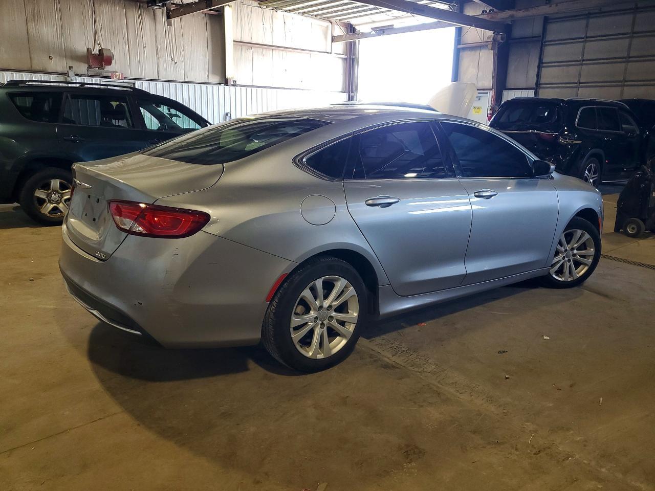 2015 Chrysler 200, Limited