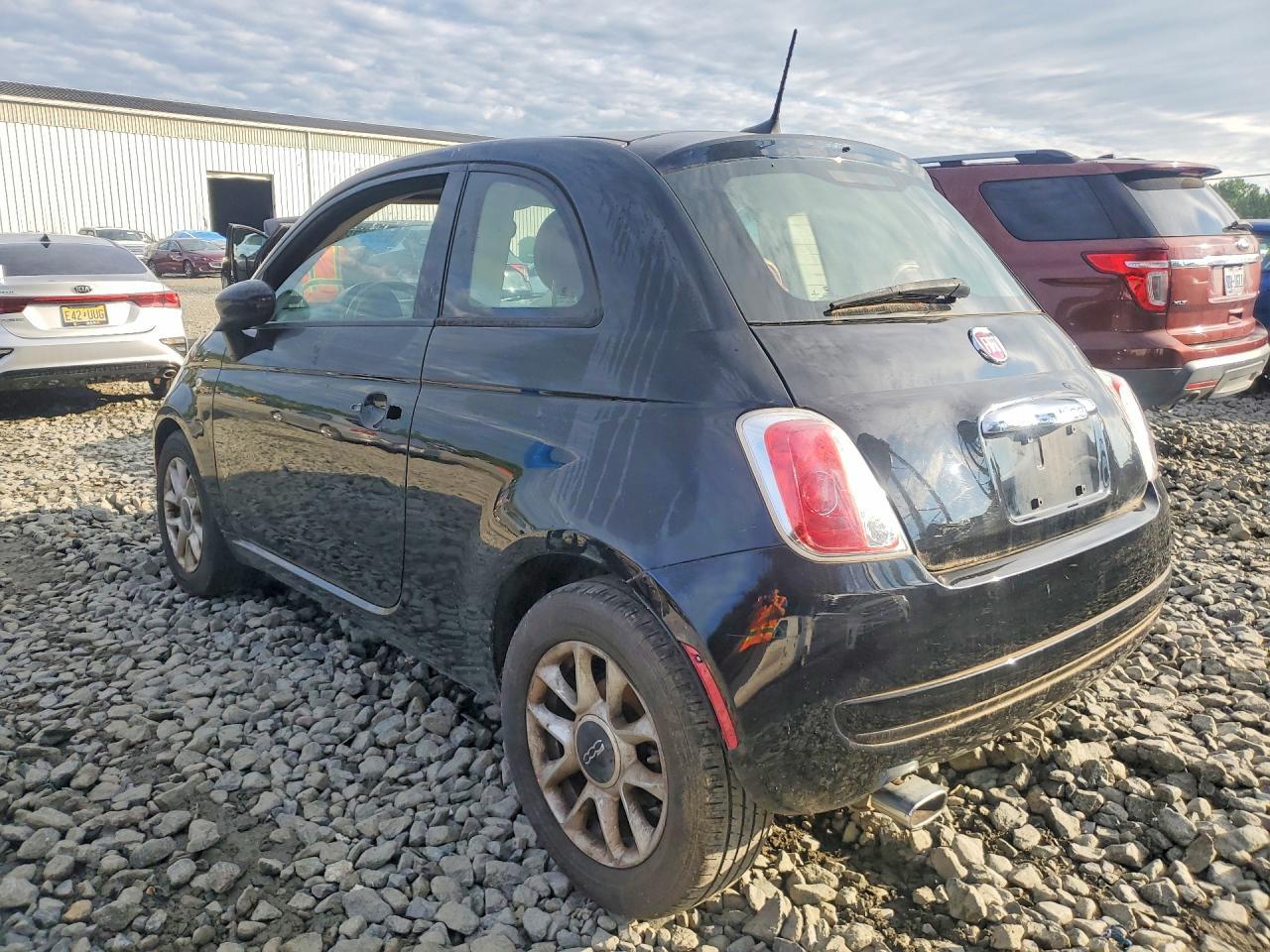 2017 Fiat 500, Pop