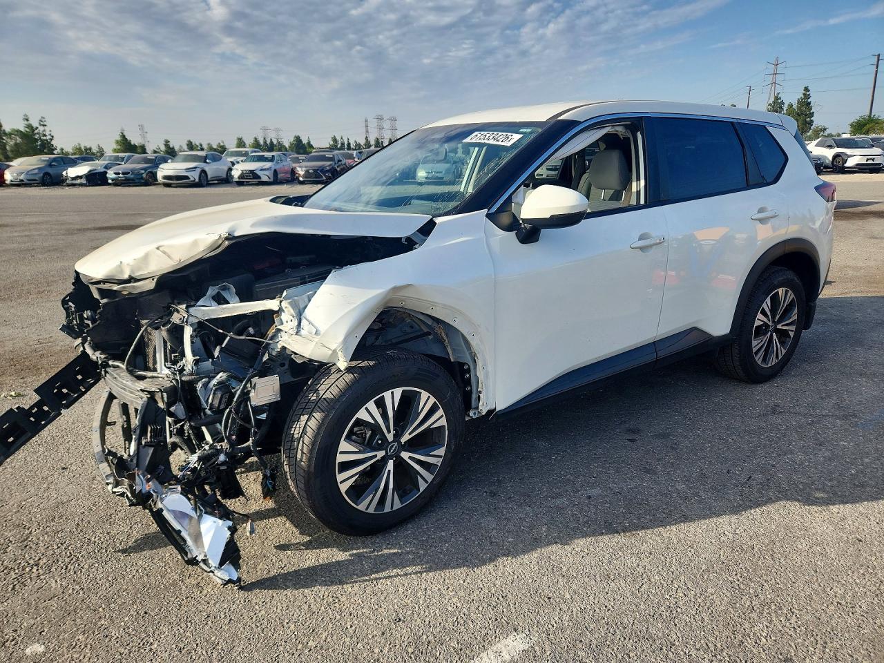 2022 Nissan Rogue, SV