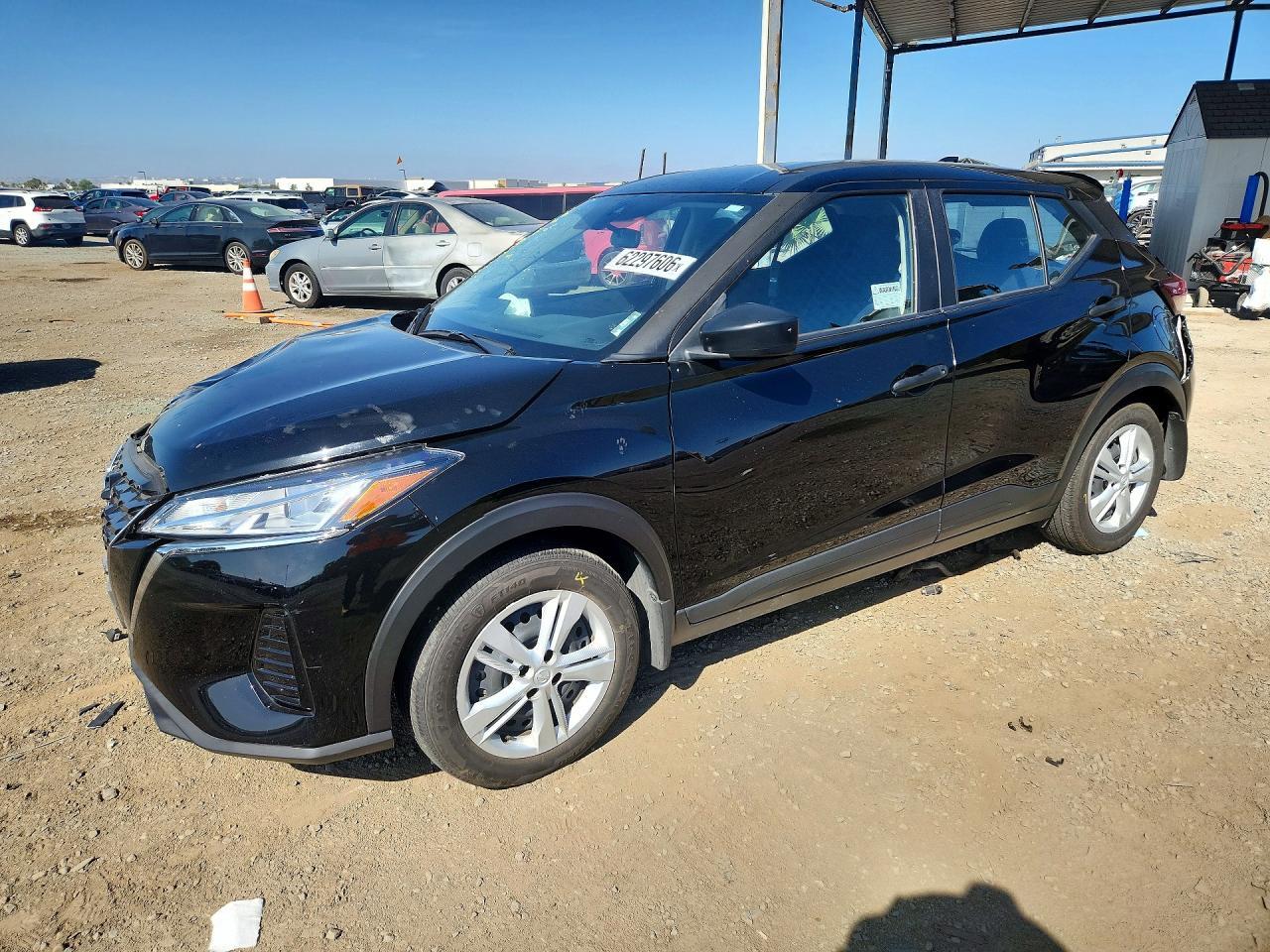 2024 Nissan Kicks, S