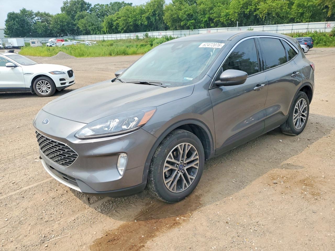 2022 Ford Escape, Sel