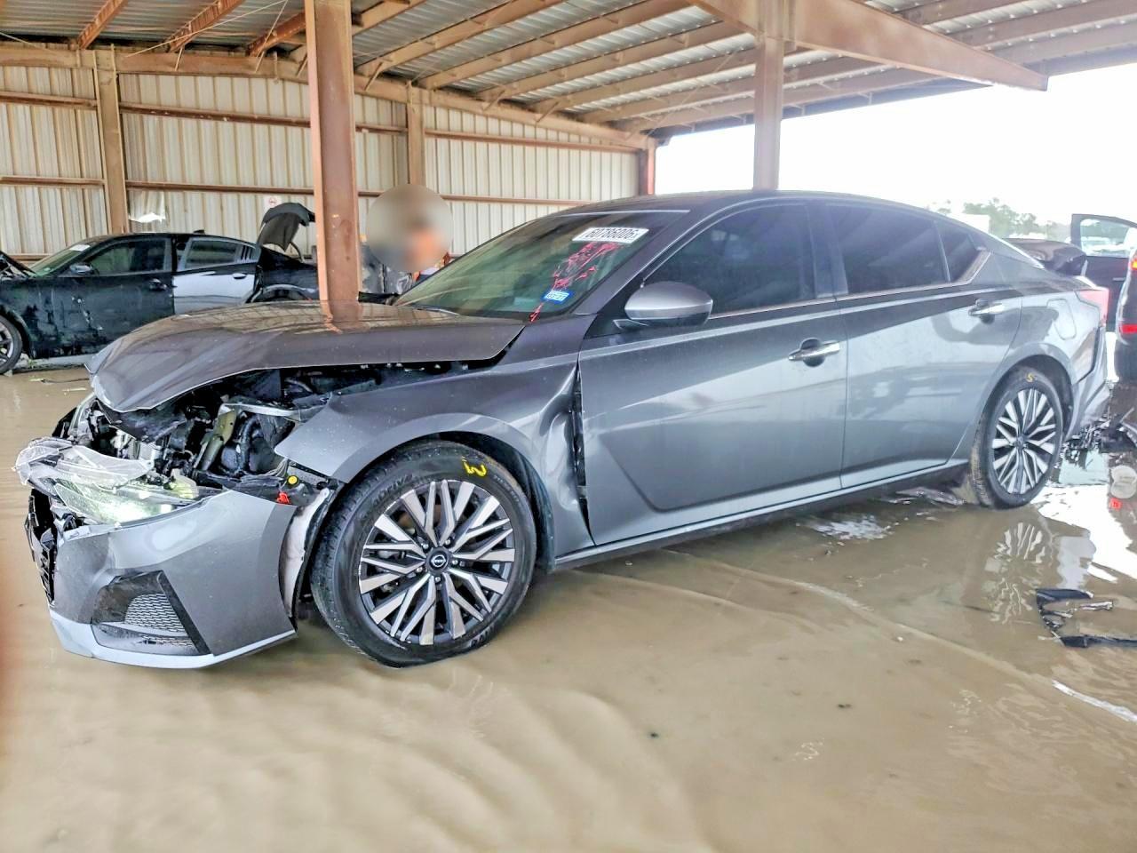 2023 Nissan Altima, SV