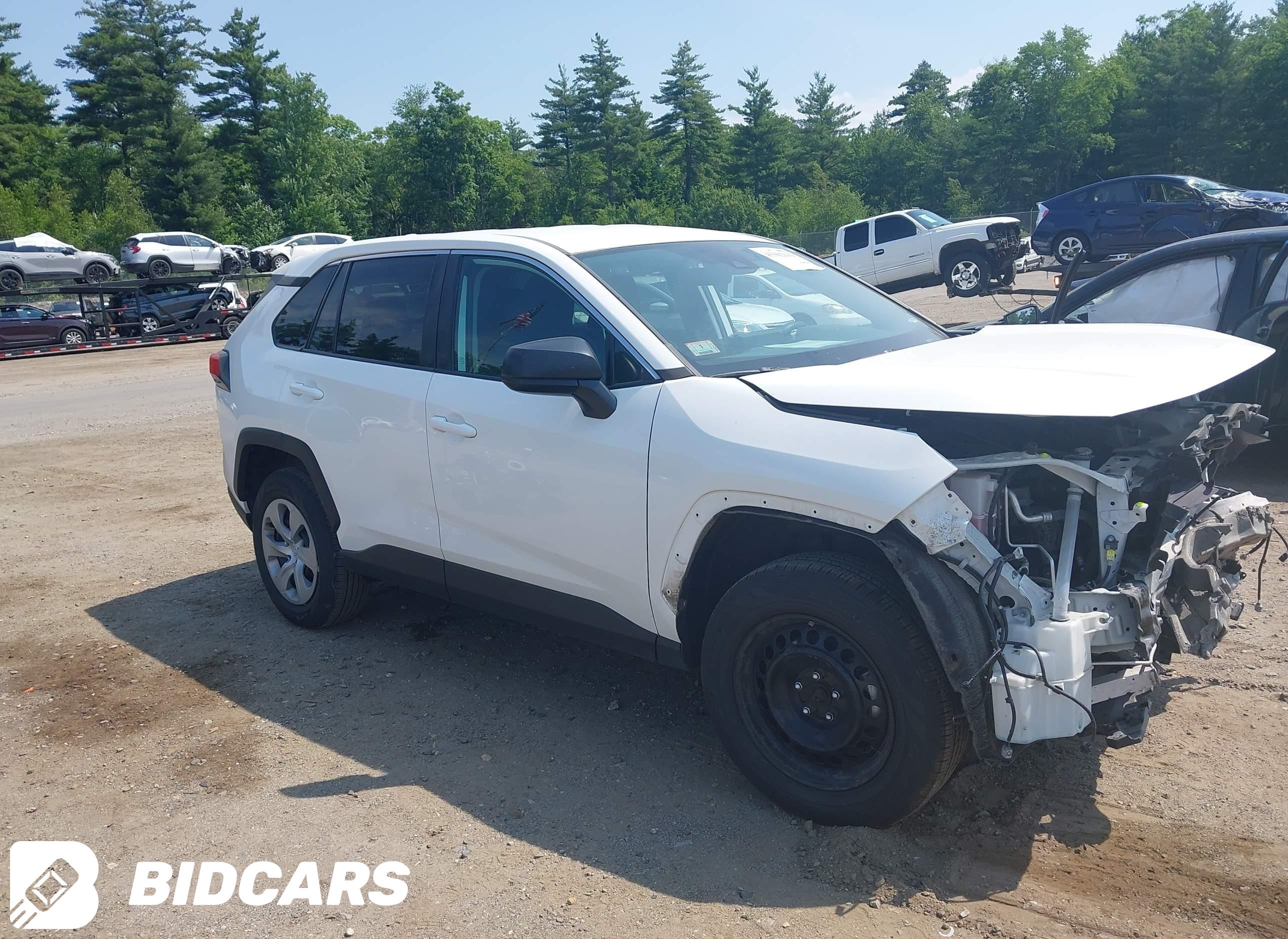2023 Toyota RAV4, LE