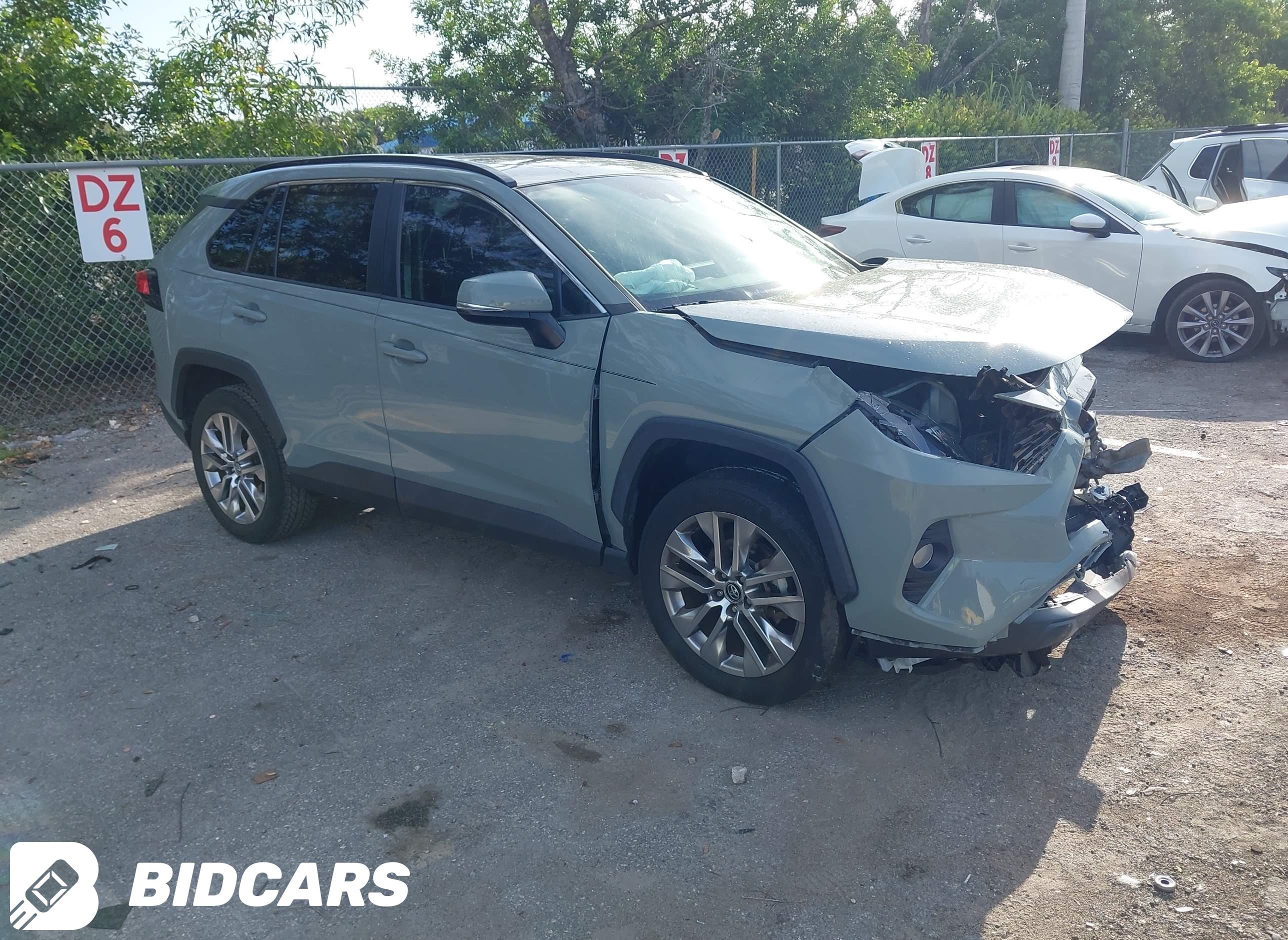 2021 Toyota RAV4, Xle Premium