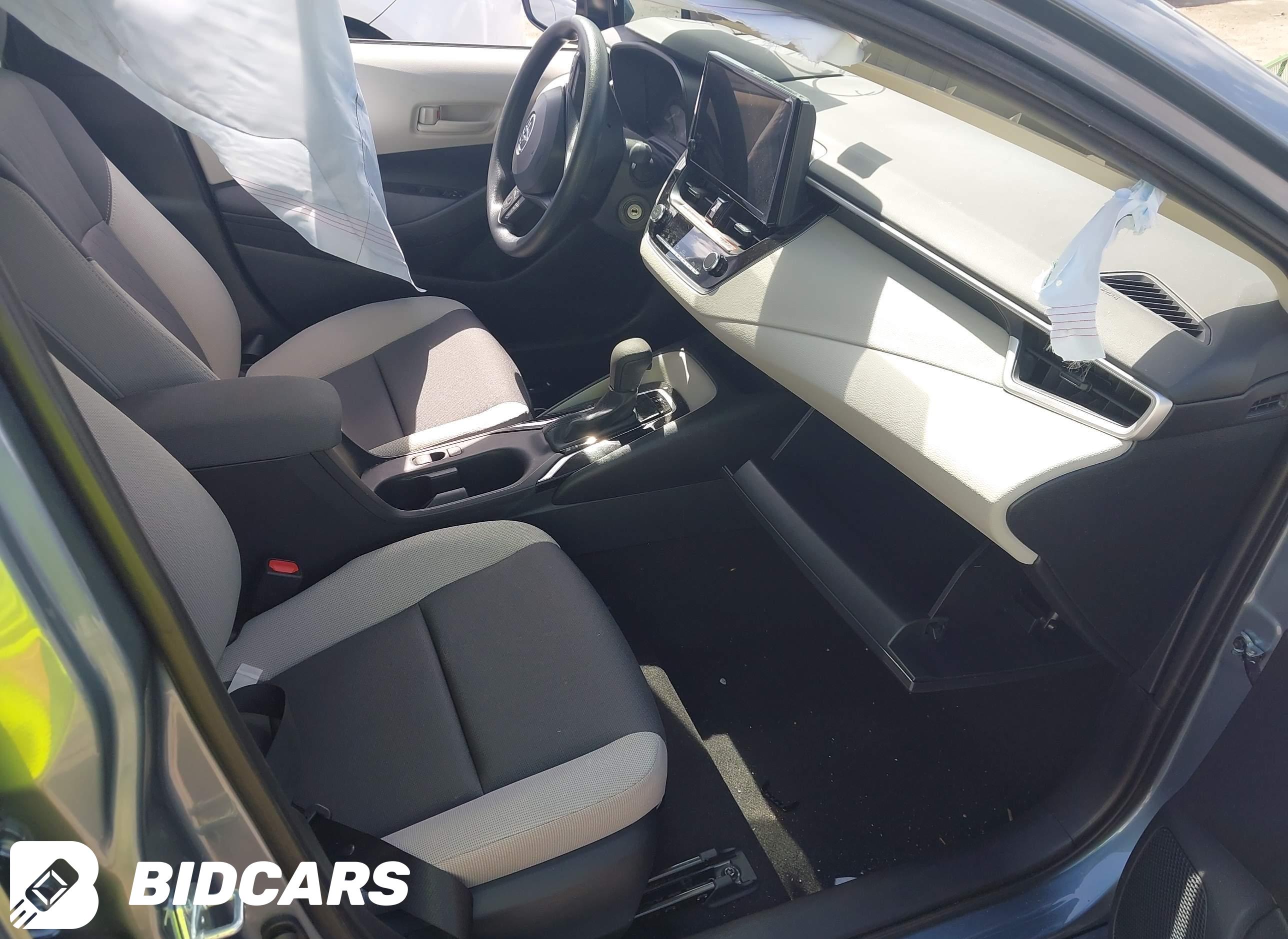 2025 Toyota Corolla, LE