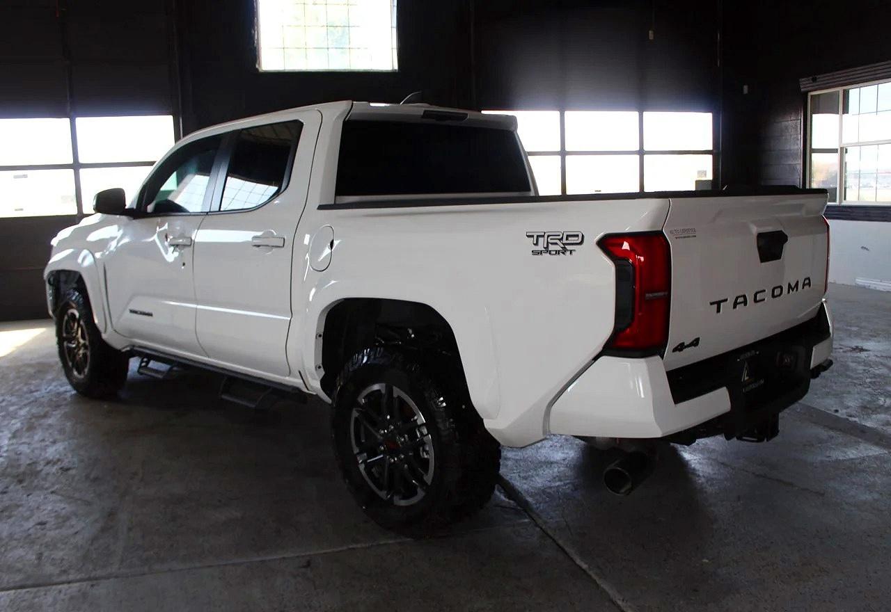 2025 Toyota Tacoma, Trd Sport