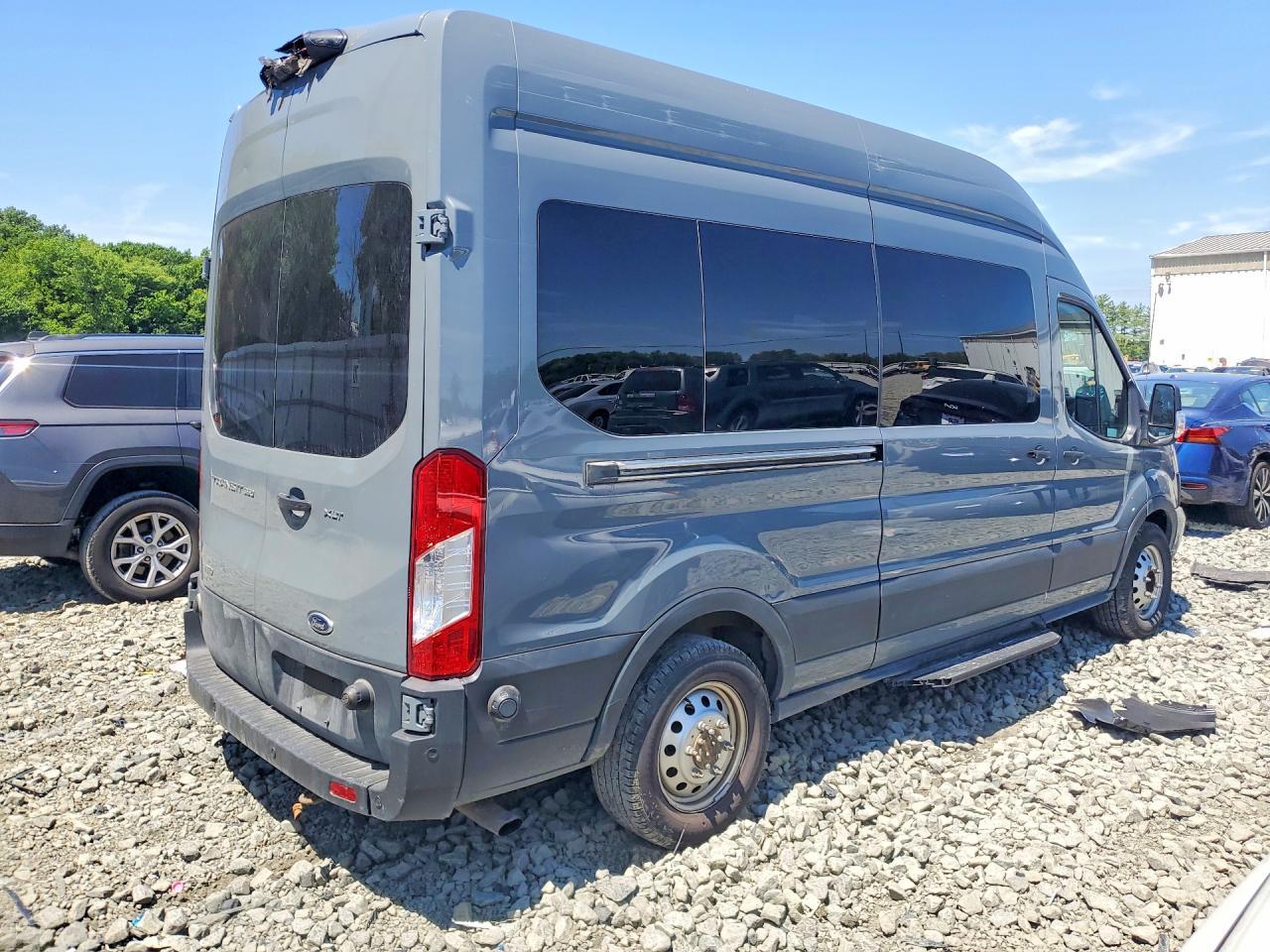 2024 Ford Transit, T-350