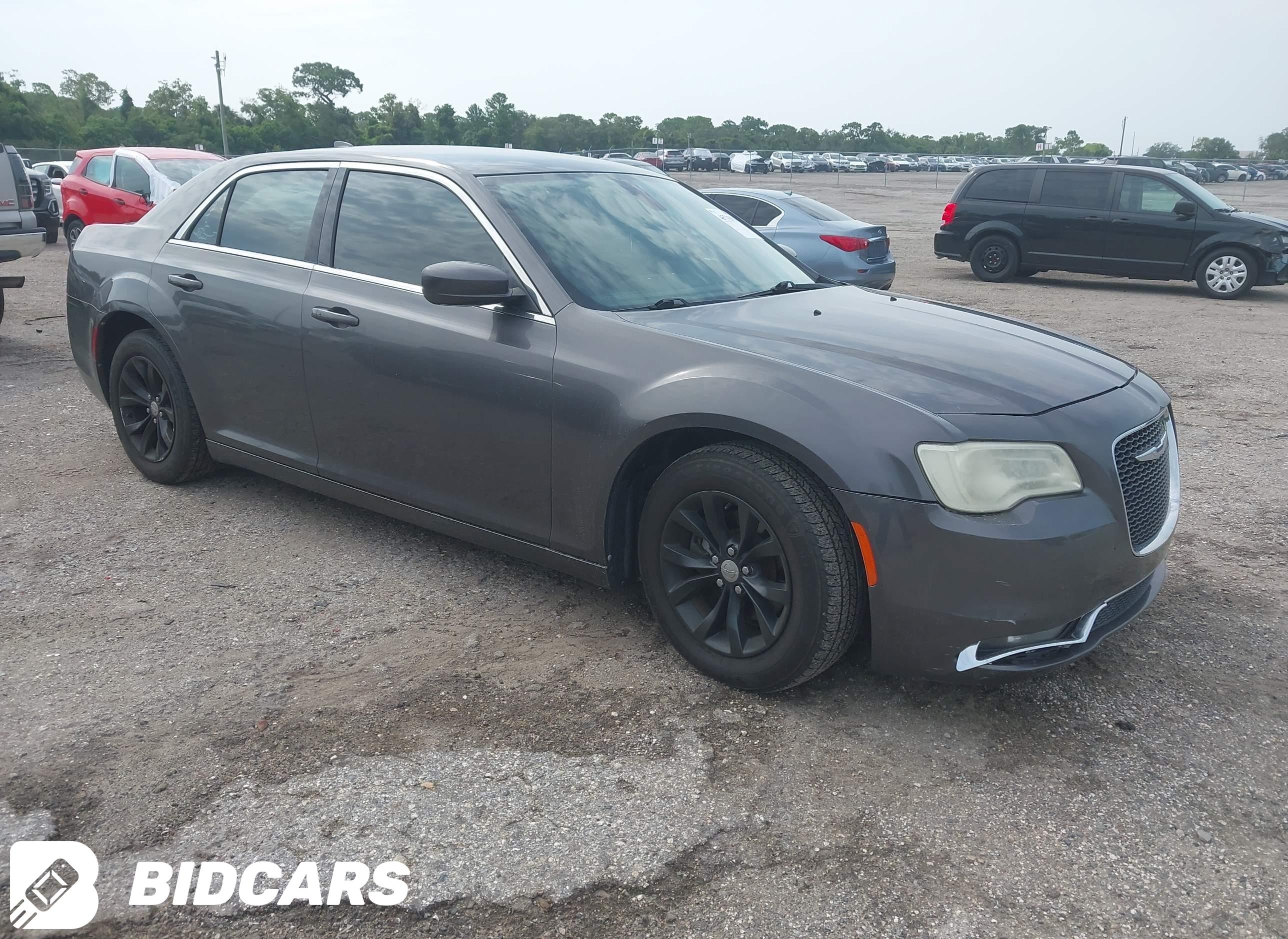 2015 Chrysler 300, Limited