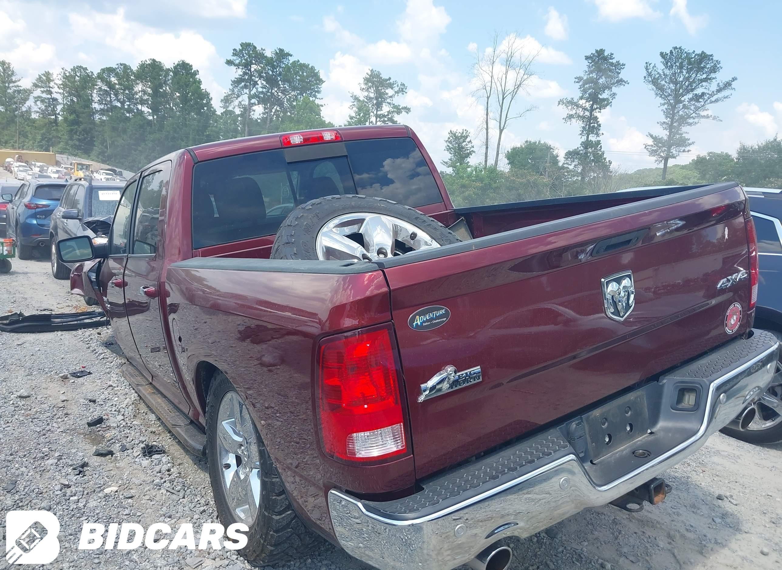 2017 RAM 1500, Big Horn  4X4...