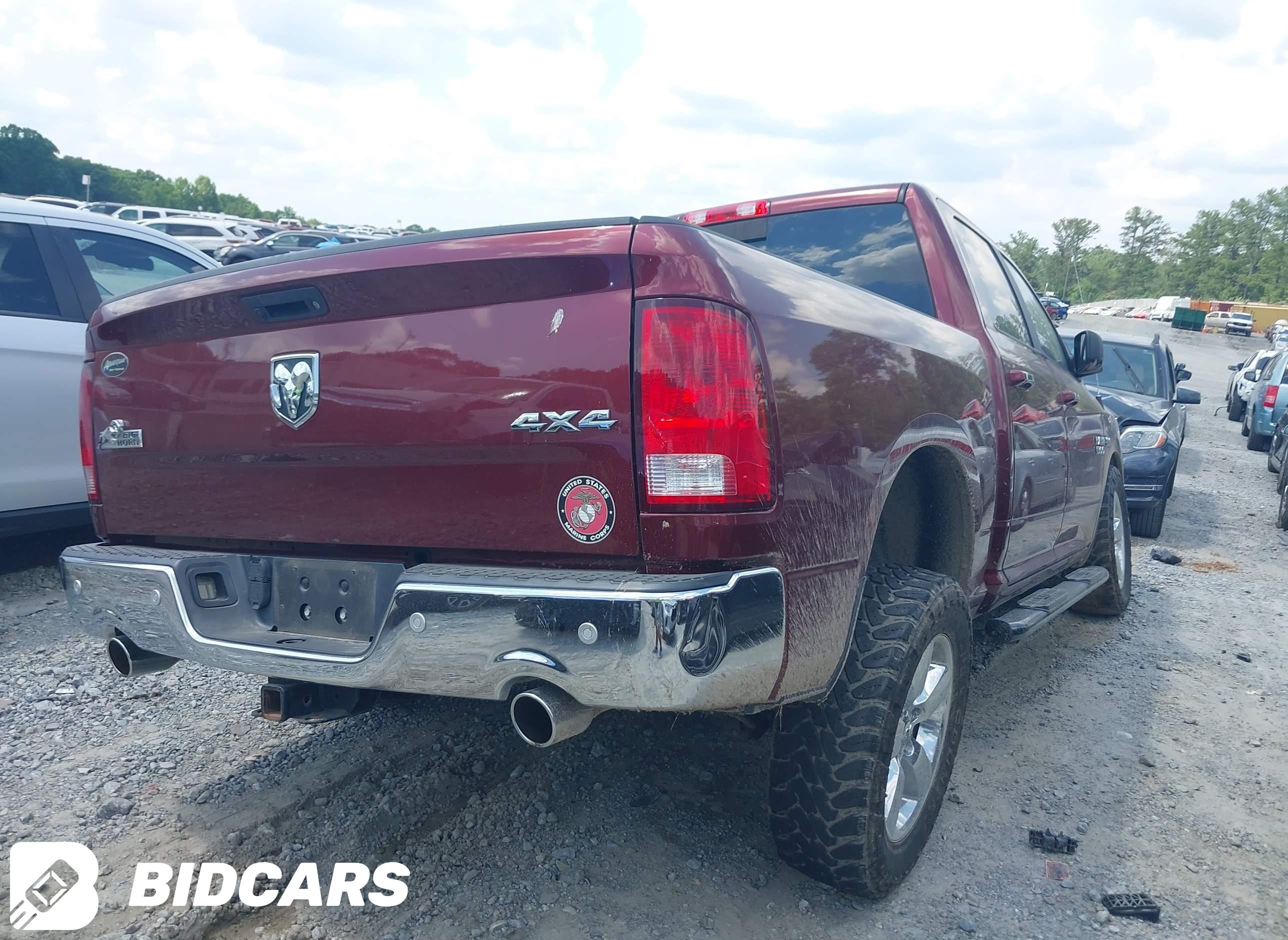 2017 RAM 1500, Big Horn  4X4...