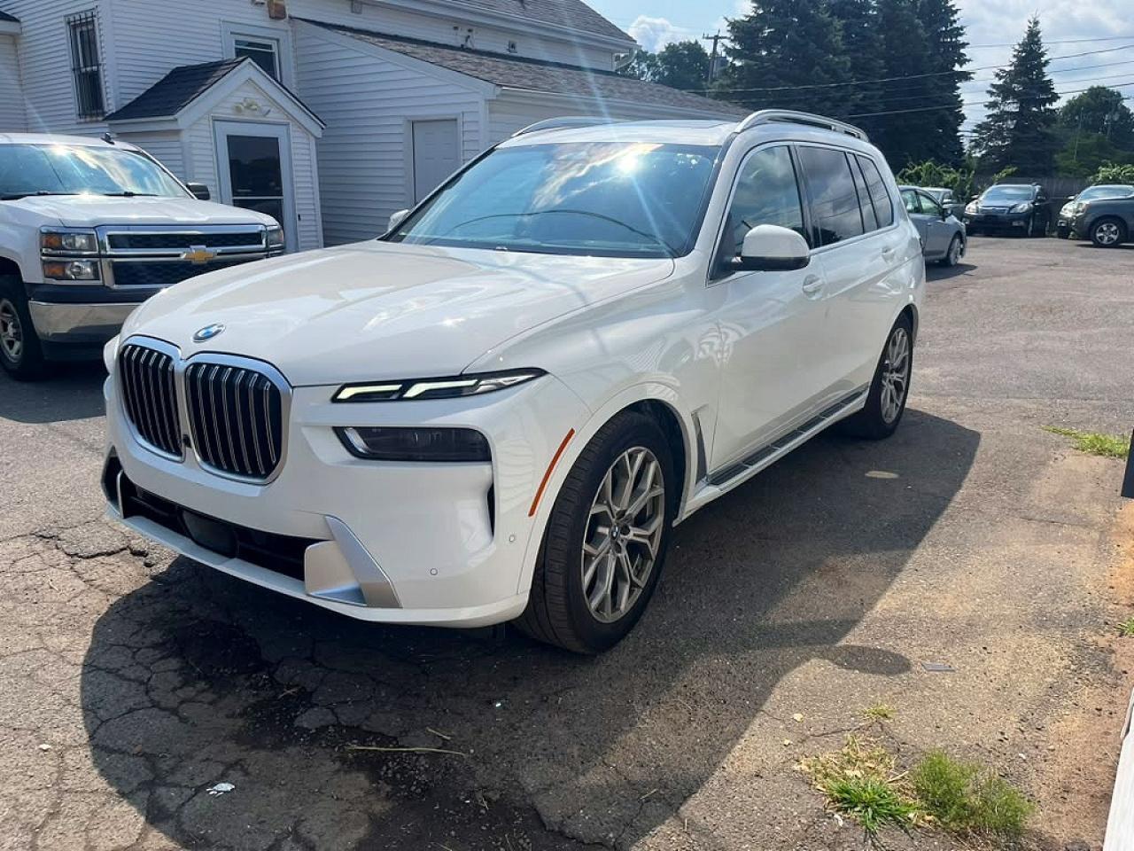 2025 BMW X7, Xdrive40I