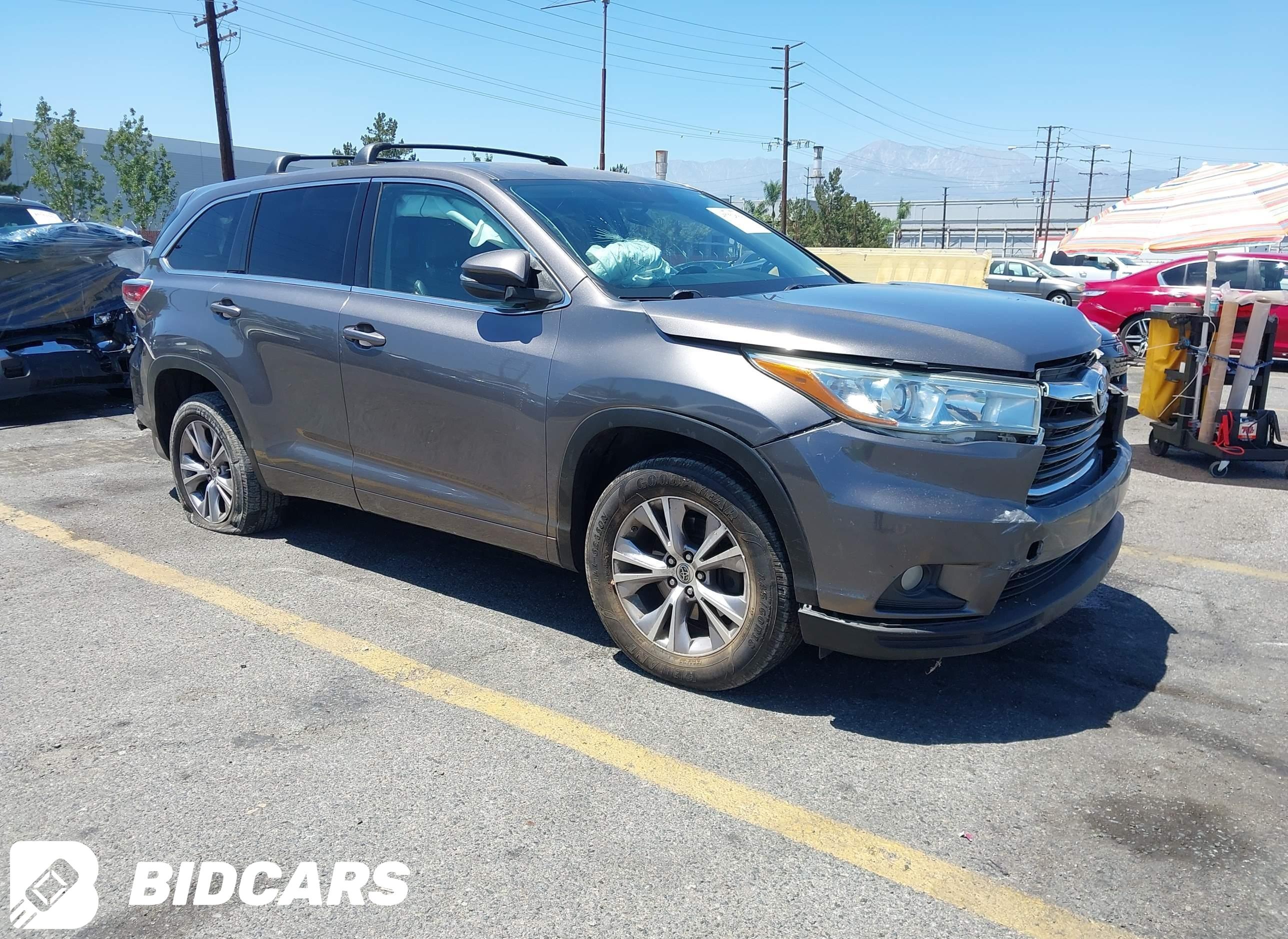2015 Toyota Highlander, Le Pl...