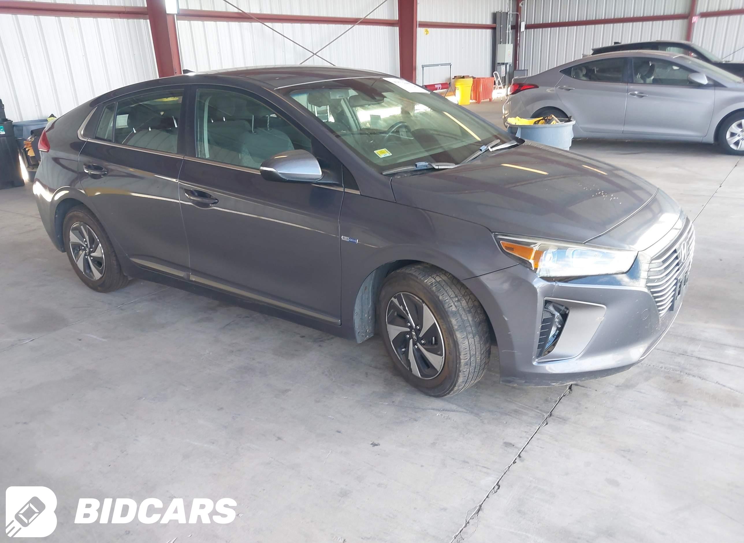 2017 Hyundai Ioniq, Hybrid Sel