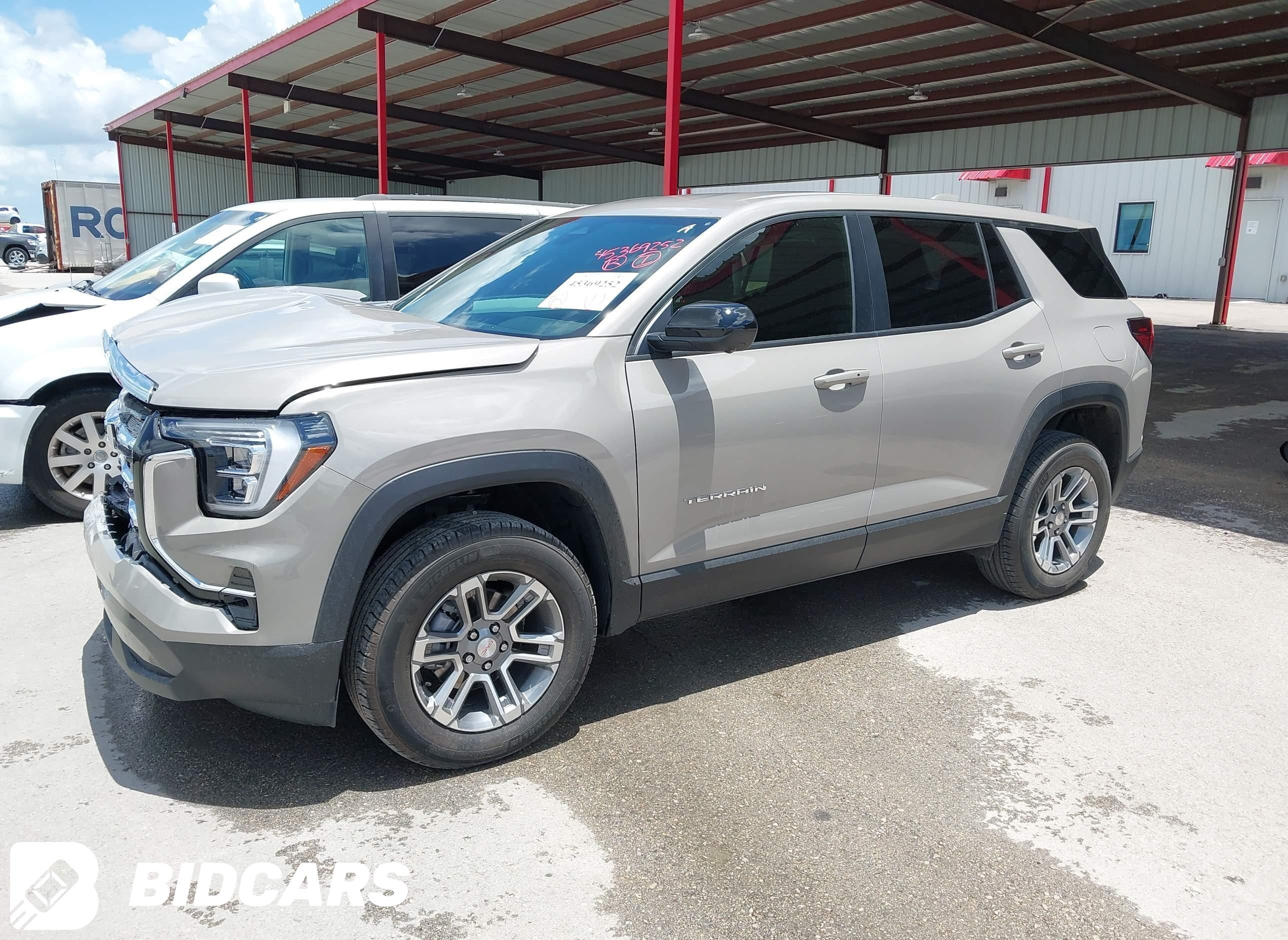 2026 GMC Terrain, Fwd Elevation