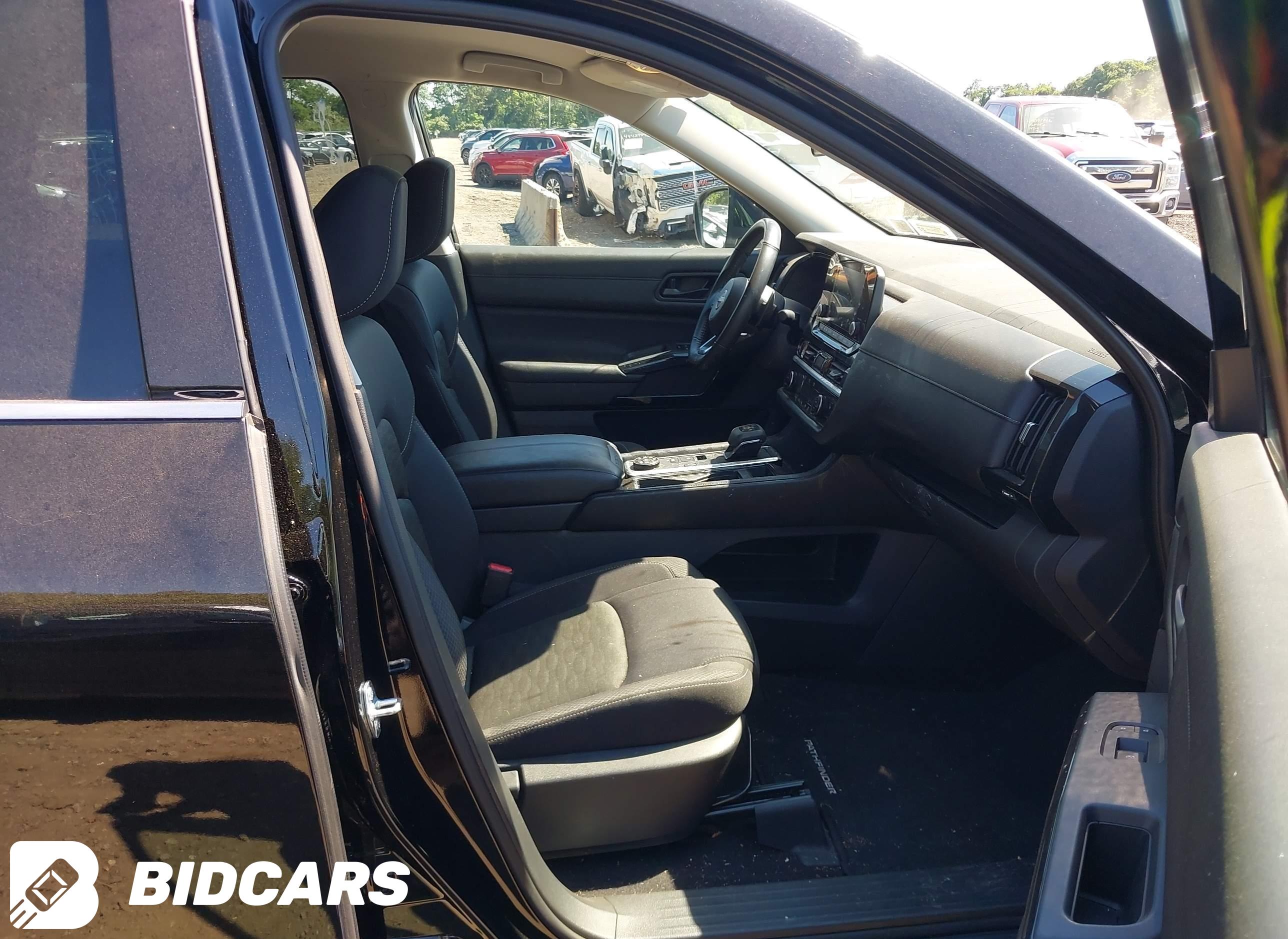 2024 Nissan Pathfinder, Sv 4Wd