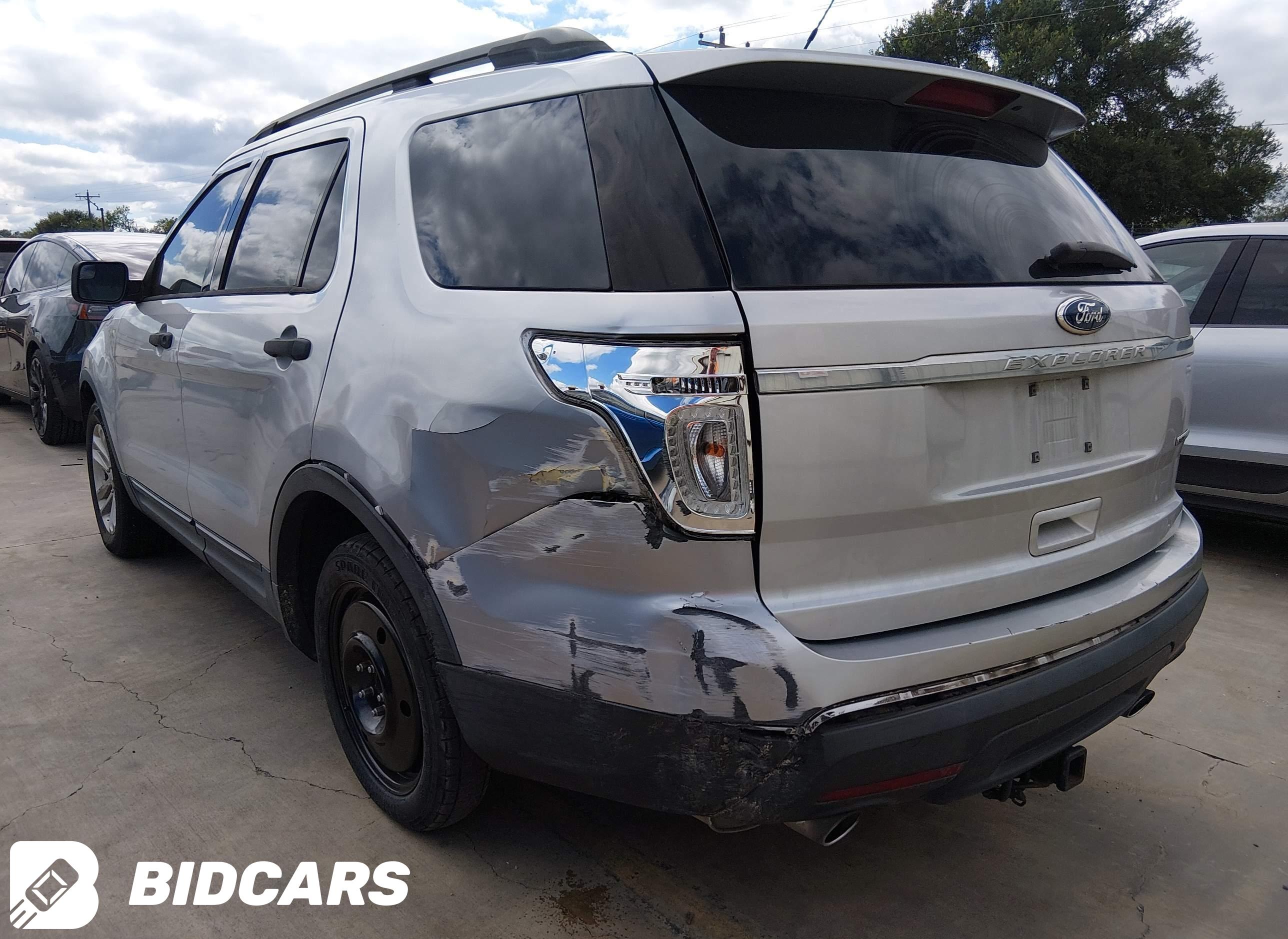2015 Ford Explorer