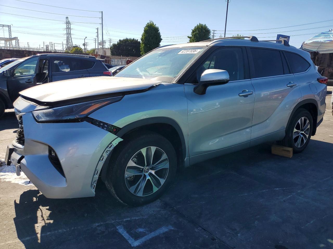 2023 Toyota Highlander, Xle