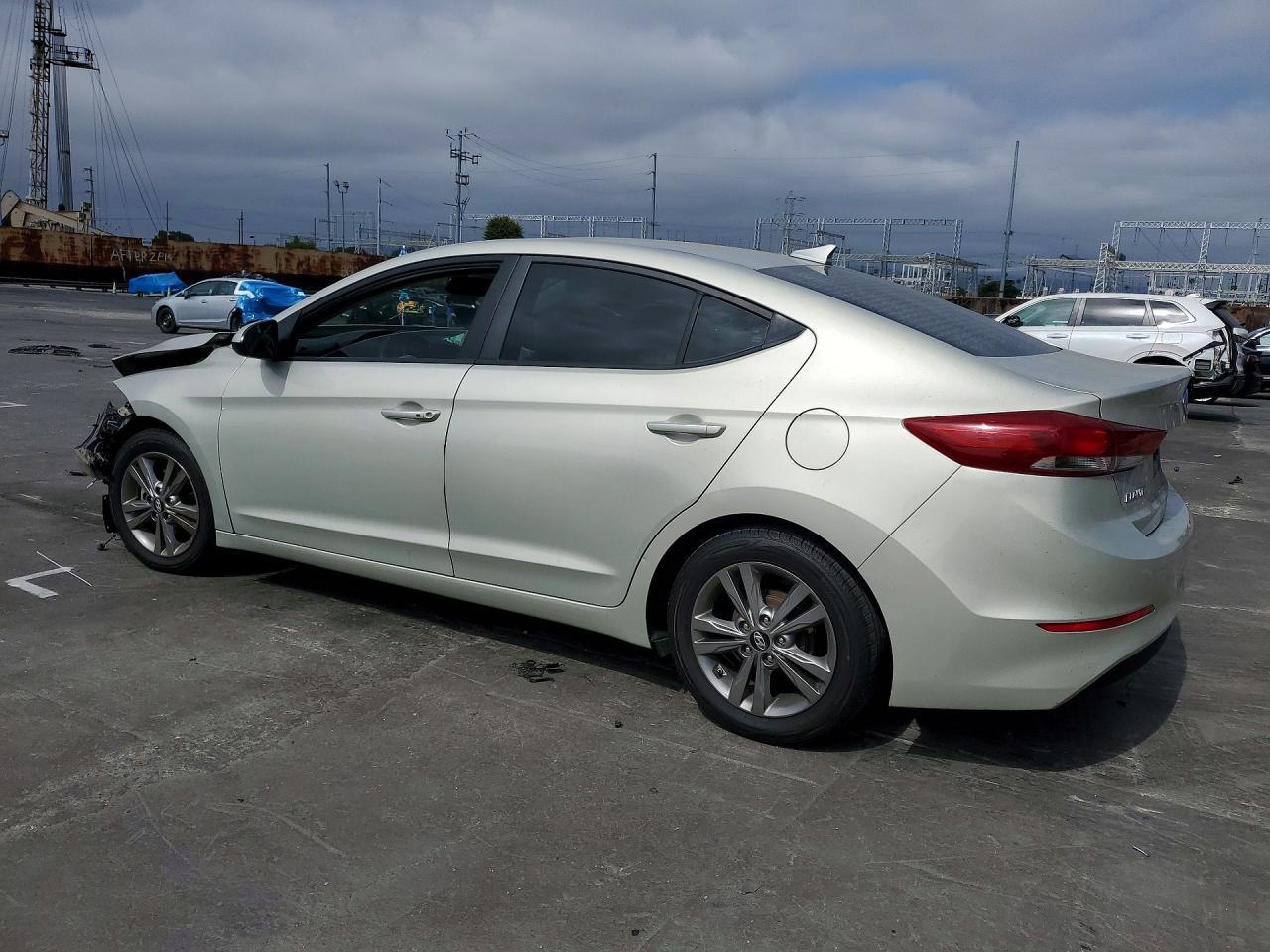 2017 Hyundai Elantra, Value E...