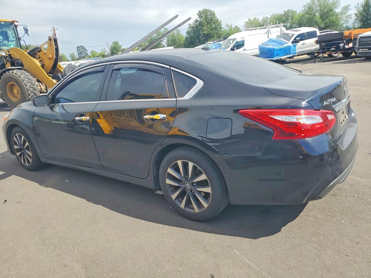 2017 Nissan Altima, 2.5 SV