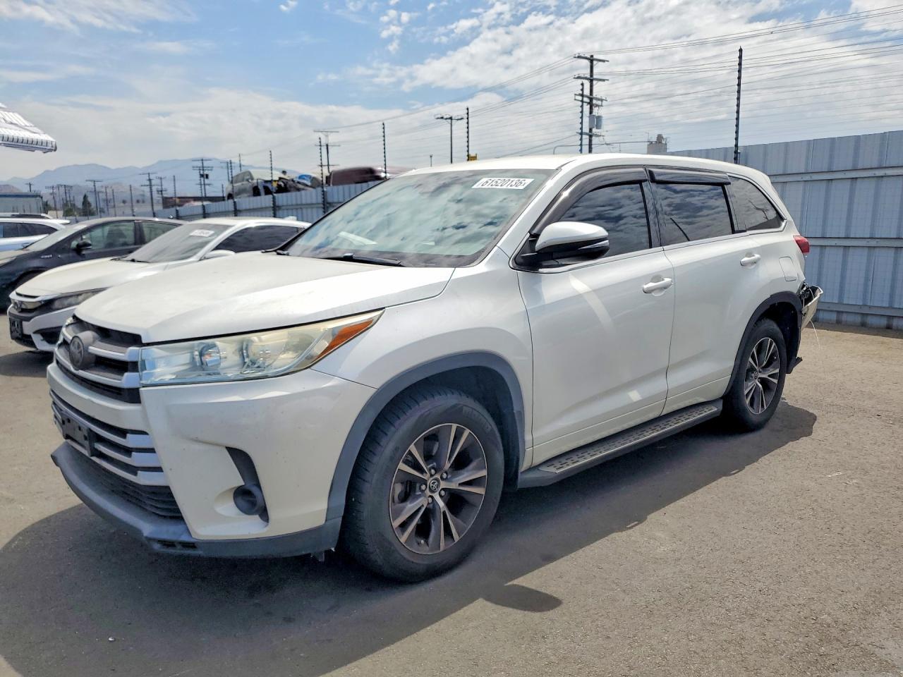 2018 Toyota Highlander, LE
