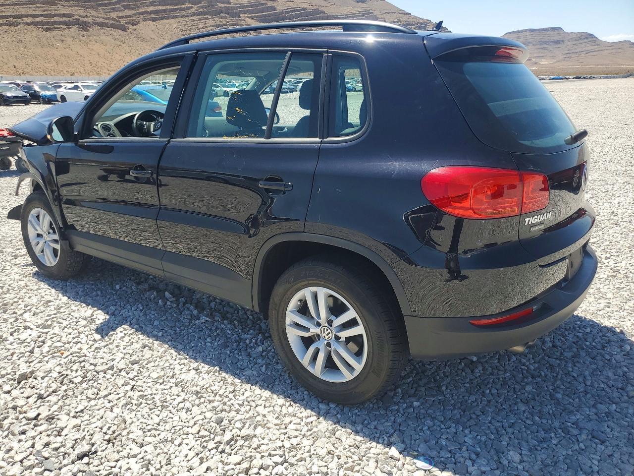 2016 Volkswagen Tiguan, S