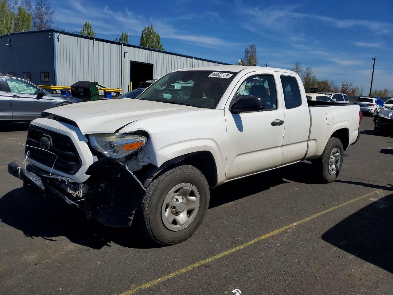 2018 Toyota Tacoma, SR