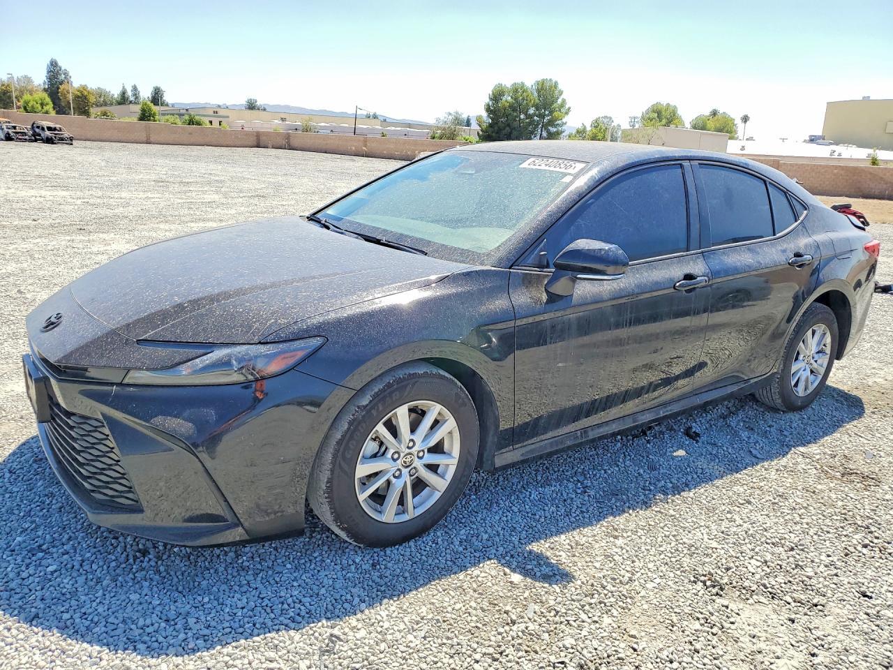 2025 Toyota Camry, LE