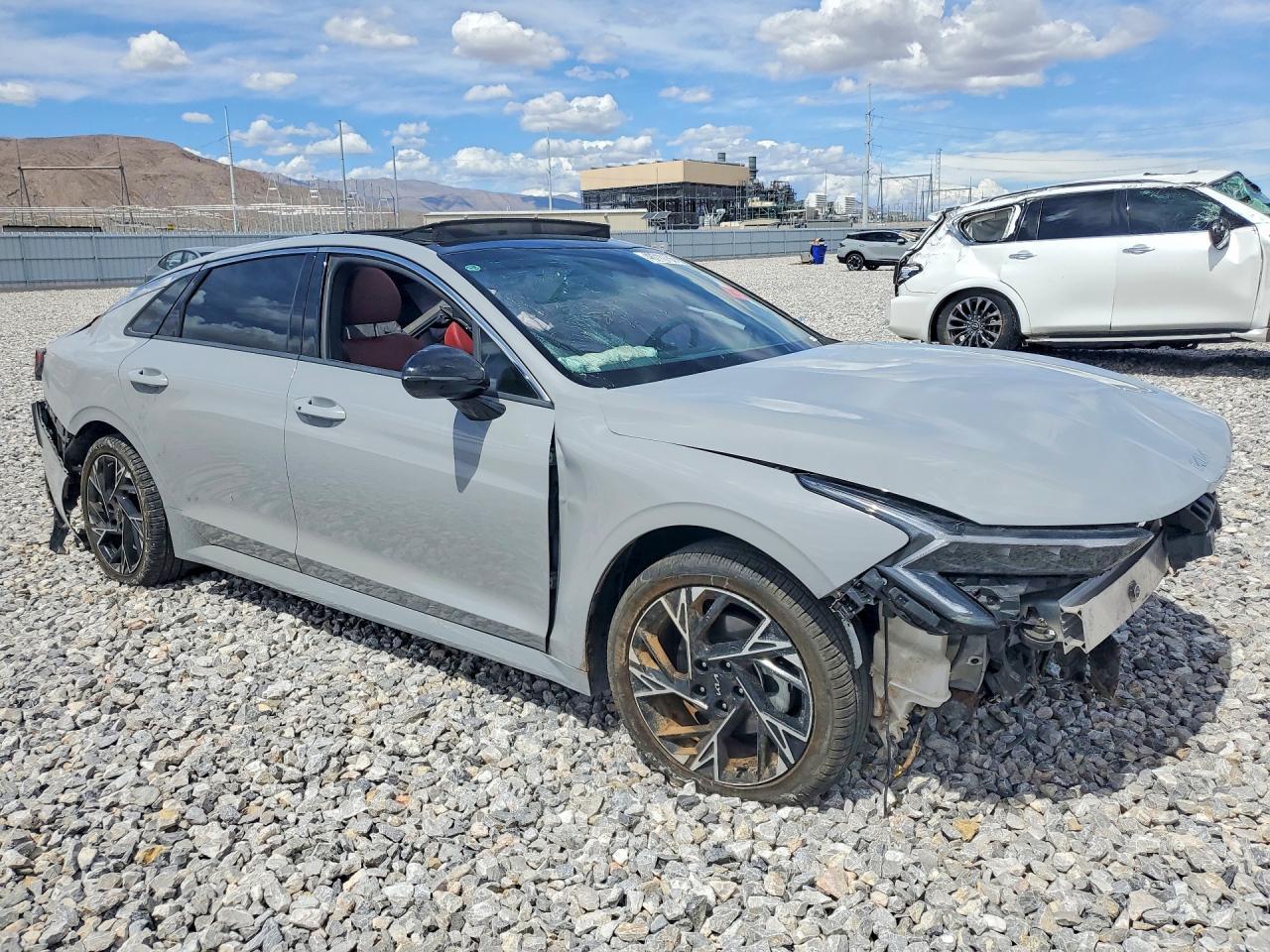 2025 KIA K5, Gt Line