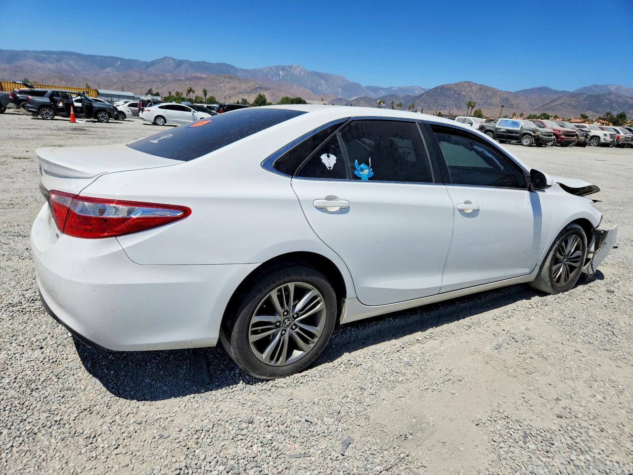 2017 Toyota Camry, SE