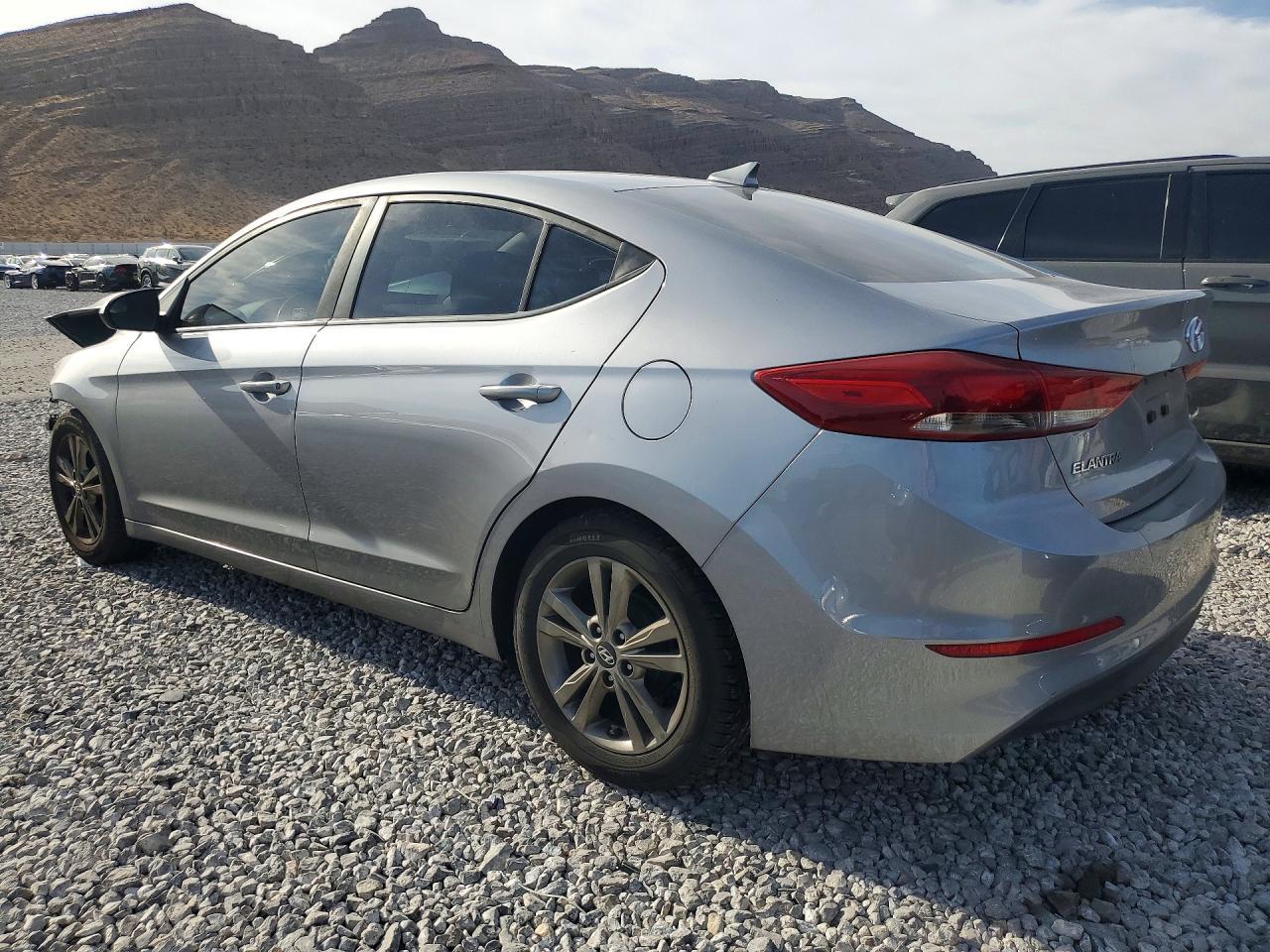 2017 Hyundai Elantra, SE