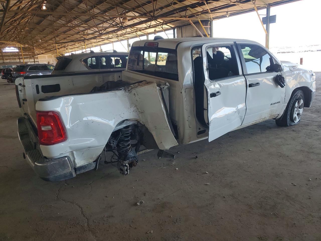 2025 RAM 1500, Tradesman