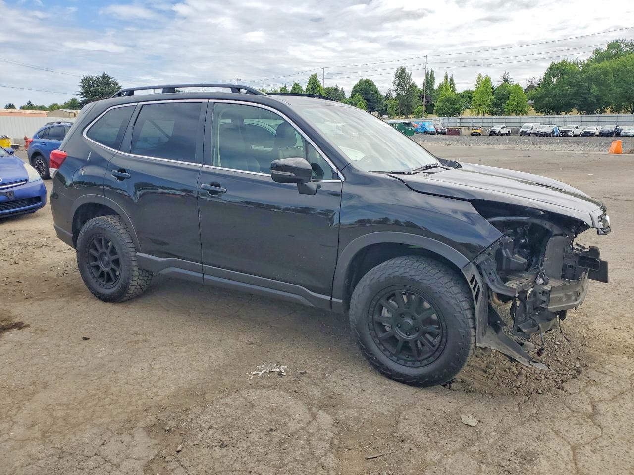 2022 Subaru Forester, Limited