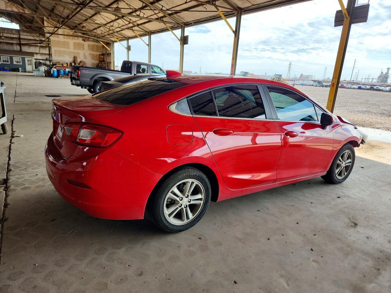 2018 Chevrolet Cruze, LT