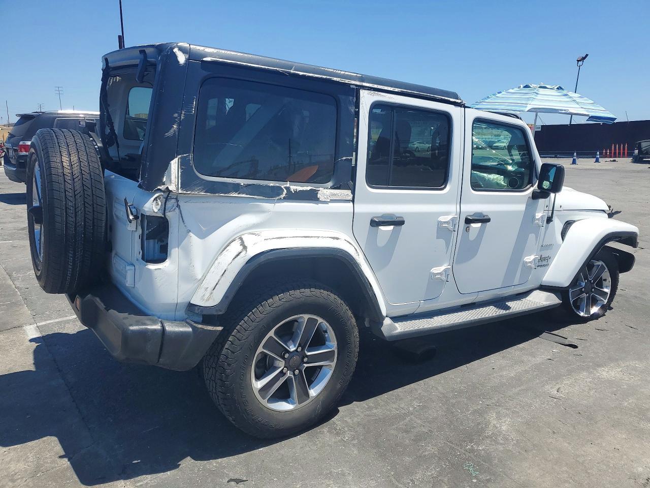 2019 Jeep Wrangler, Sahara