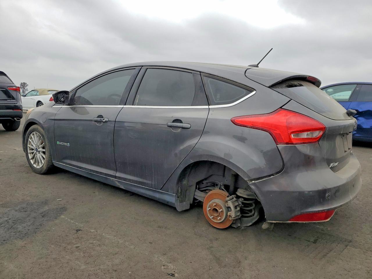 2015 Ford Focus, Bev