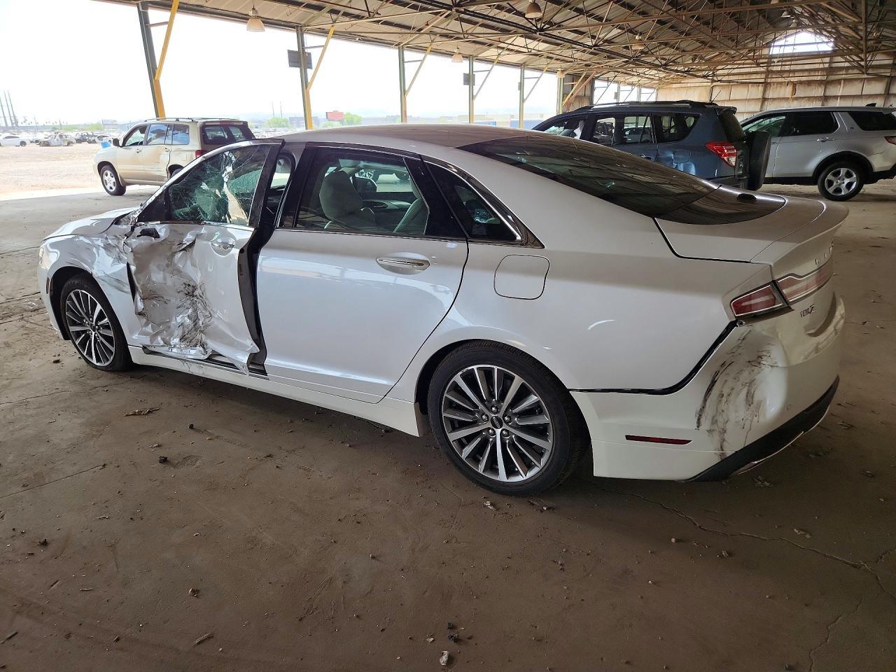 2020 Lincoln MKZ