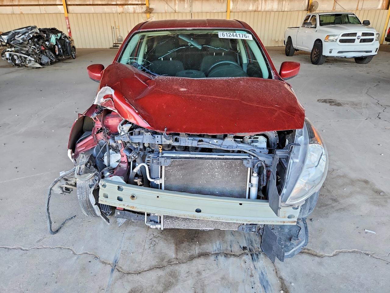 2019 Nissan Versa, SV
