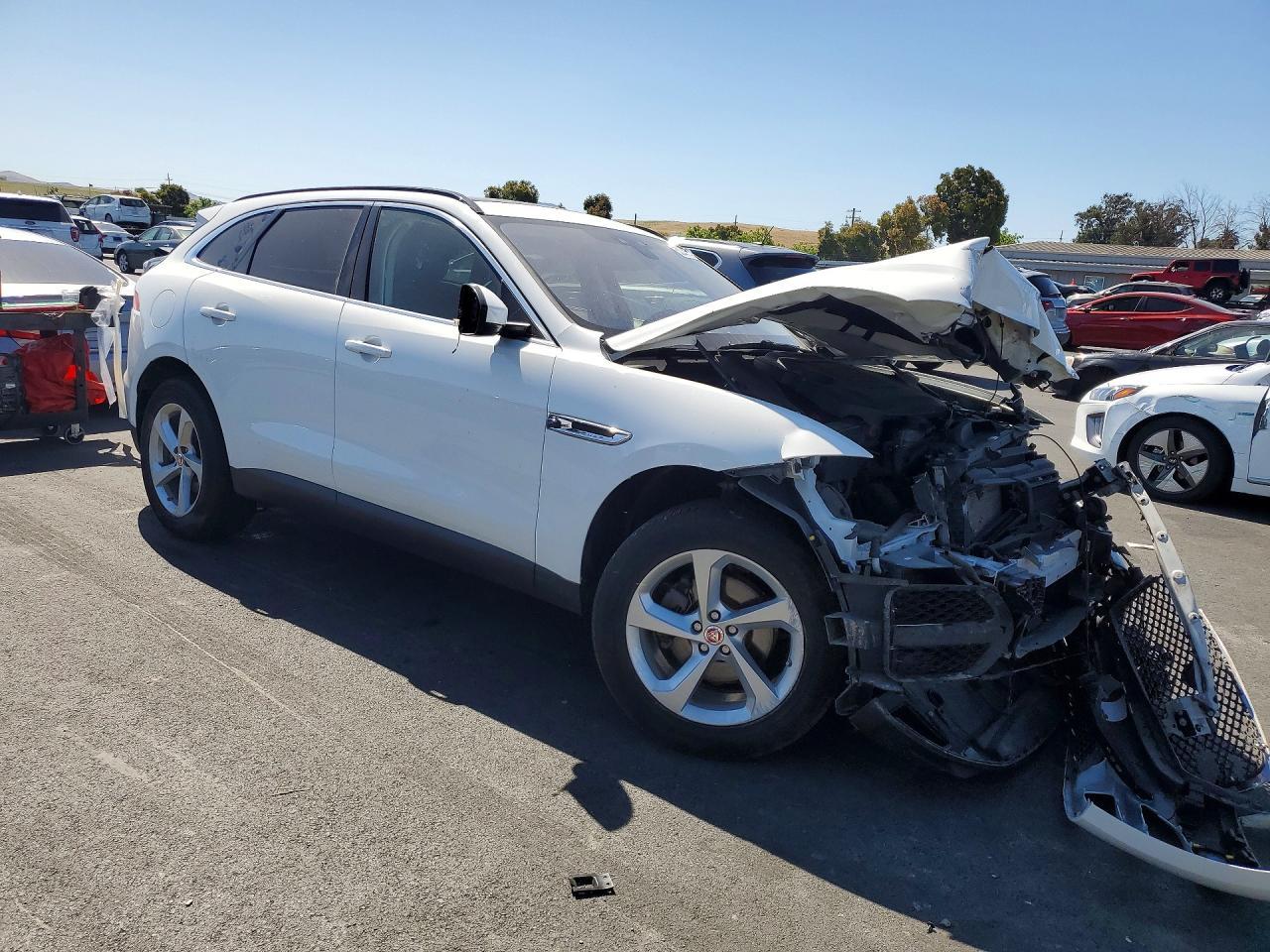 2019 Jaguar F-Pace, Premium