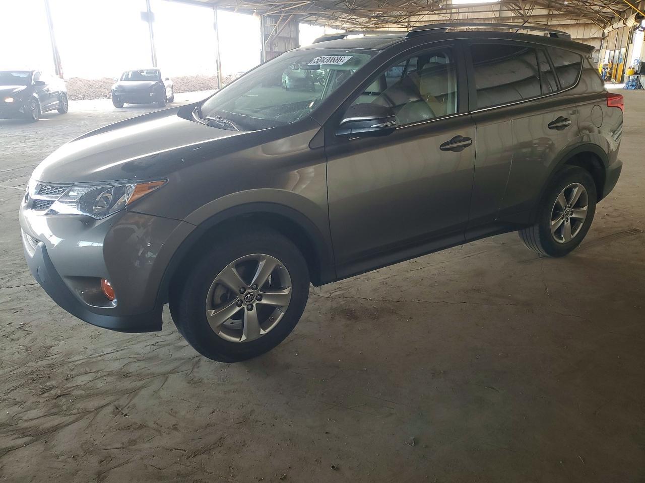 2015 Toyota RAV4, Xle